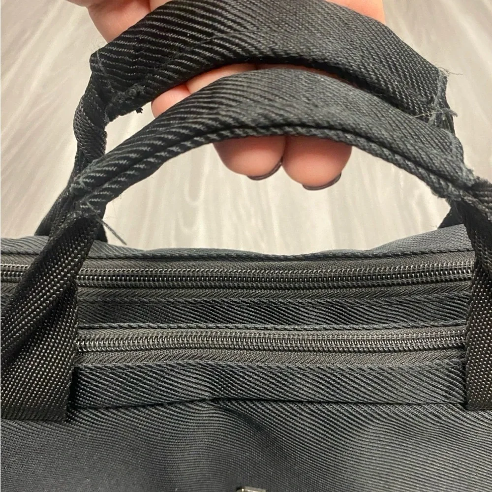 SOLO Black Laptop Bag Briefcase Adjustable Shoulder Strap